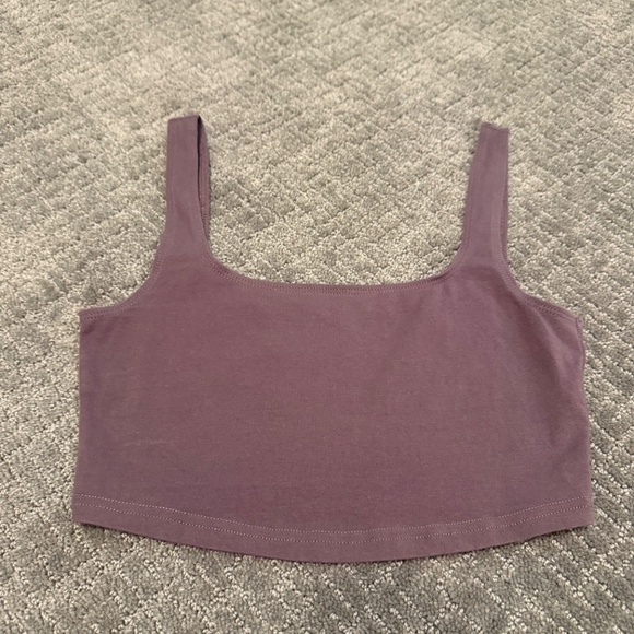 Aritzia TNA Laguna Tank - Picture 12 of 16